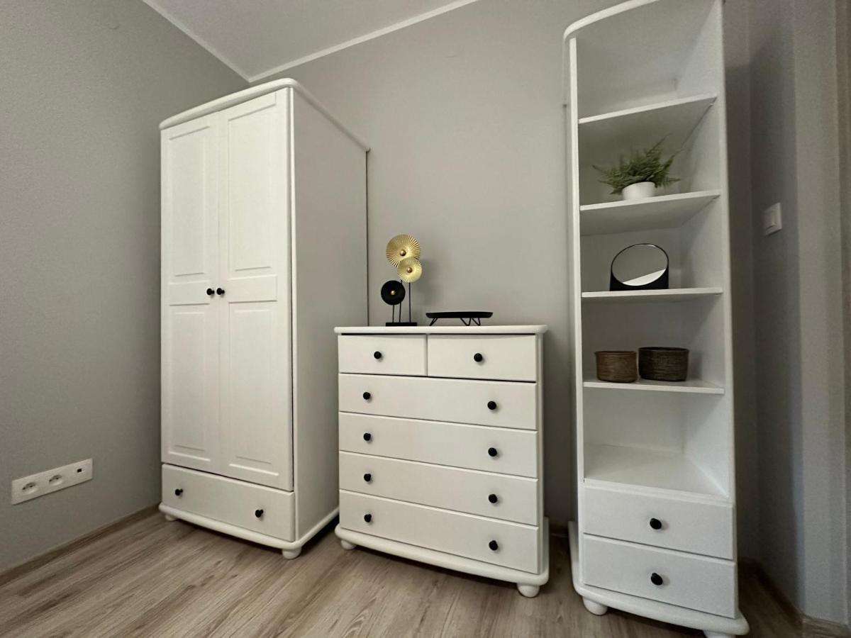 Apartament Przy Cieplickich Tezniach Jelenia Góra Eksteriør billede