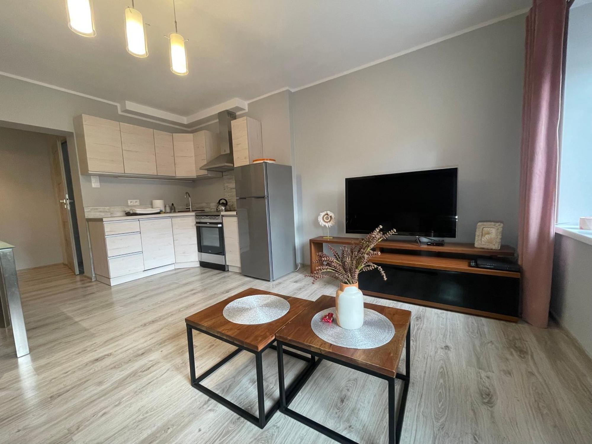 Apartament Przy Cieplickich Tezniach Jelenia Góra Eksteriør billede