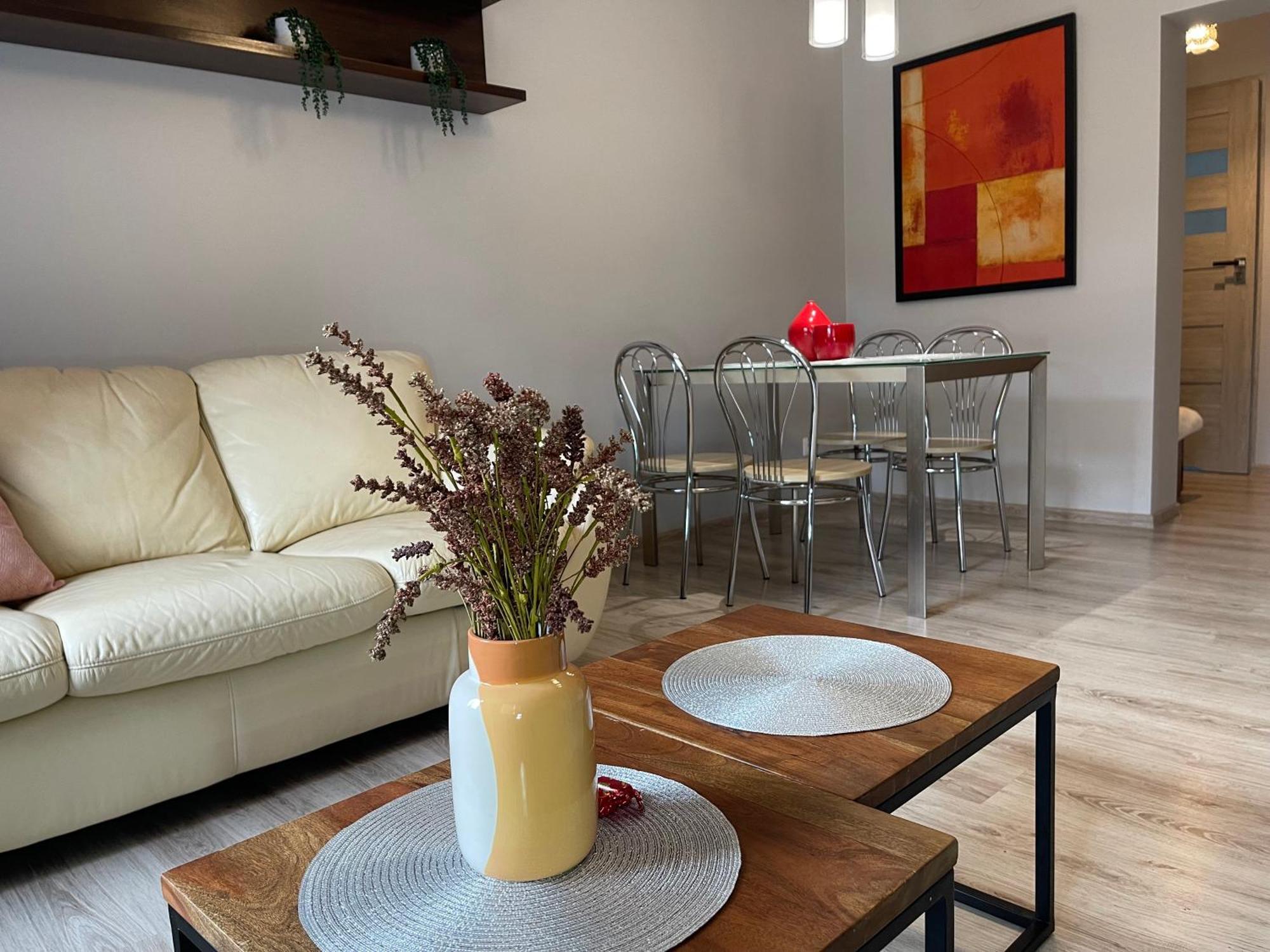 Apartament Przy Cieplickich Tezniach Jelenia Góra Eksteriør billede